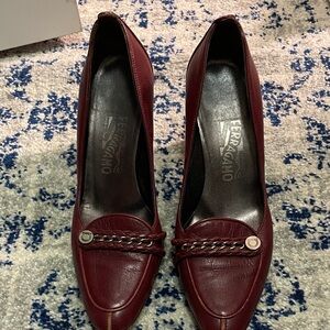 Salvatore Ferragamo Women's Burgundy Chain Heels